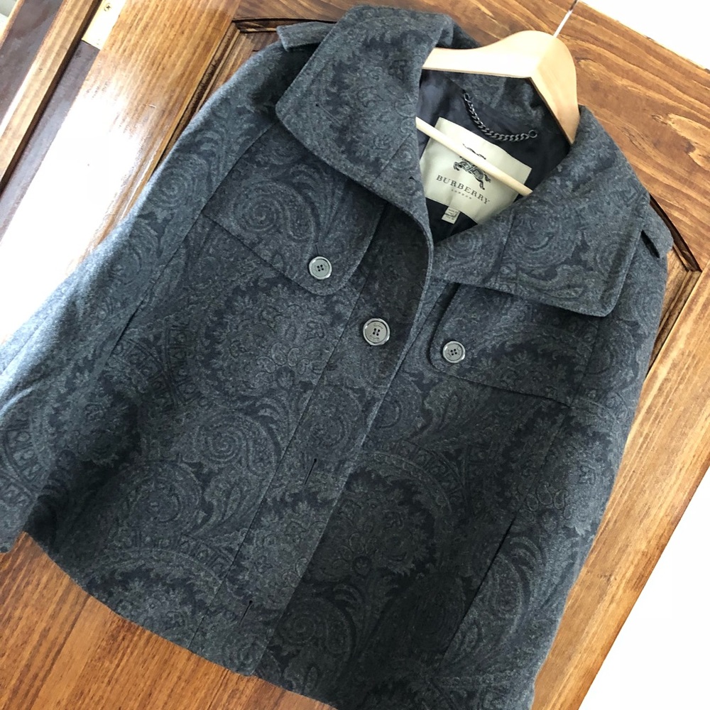 Burberry cape